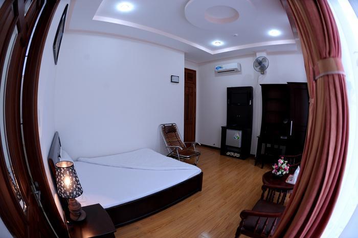 Huynh Gia Bao Hotel Бао Лок Екстериор снимка